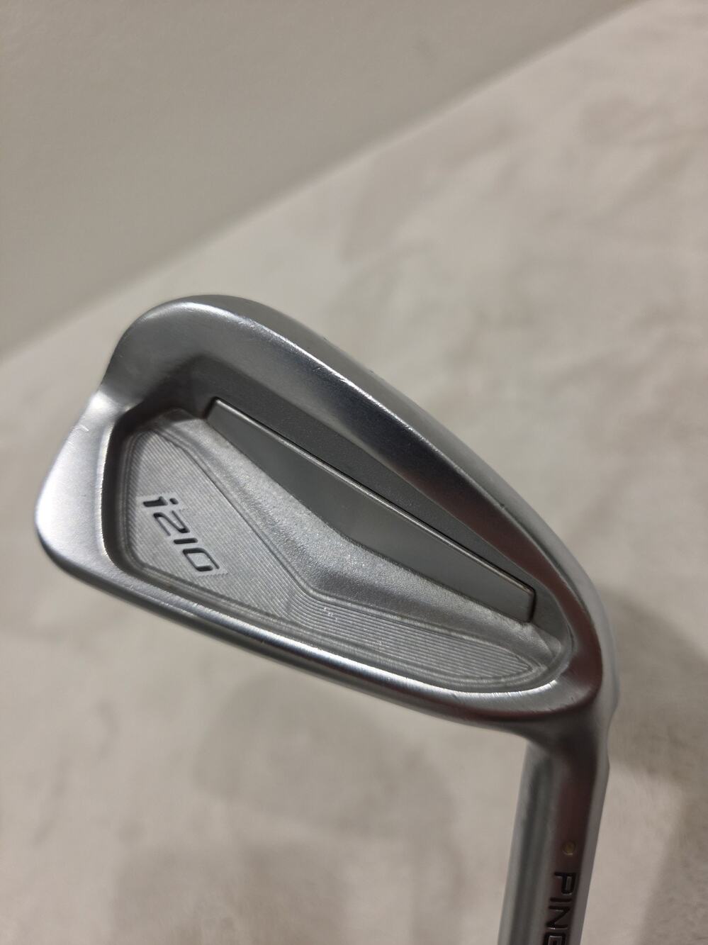 Ping i210 Cavity Back Golf 6-Iron Club Steel 105 Shaft Regular Flex Midsize Grip